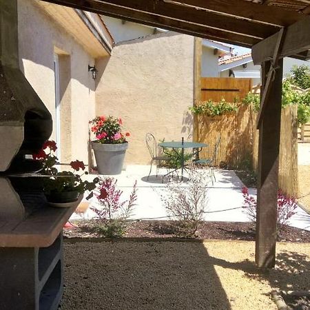 L'Orchidee Villa Talais Exteriör bild